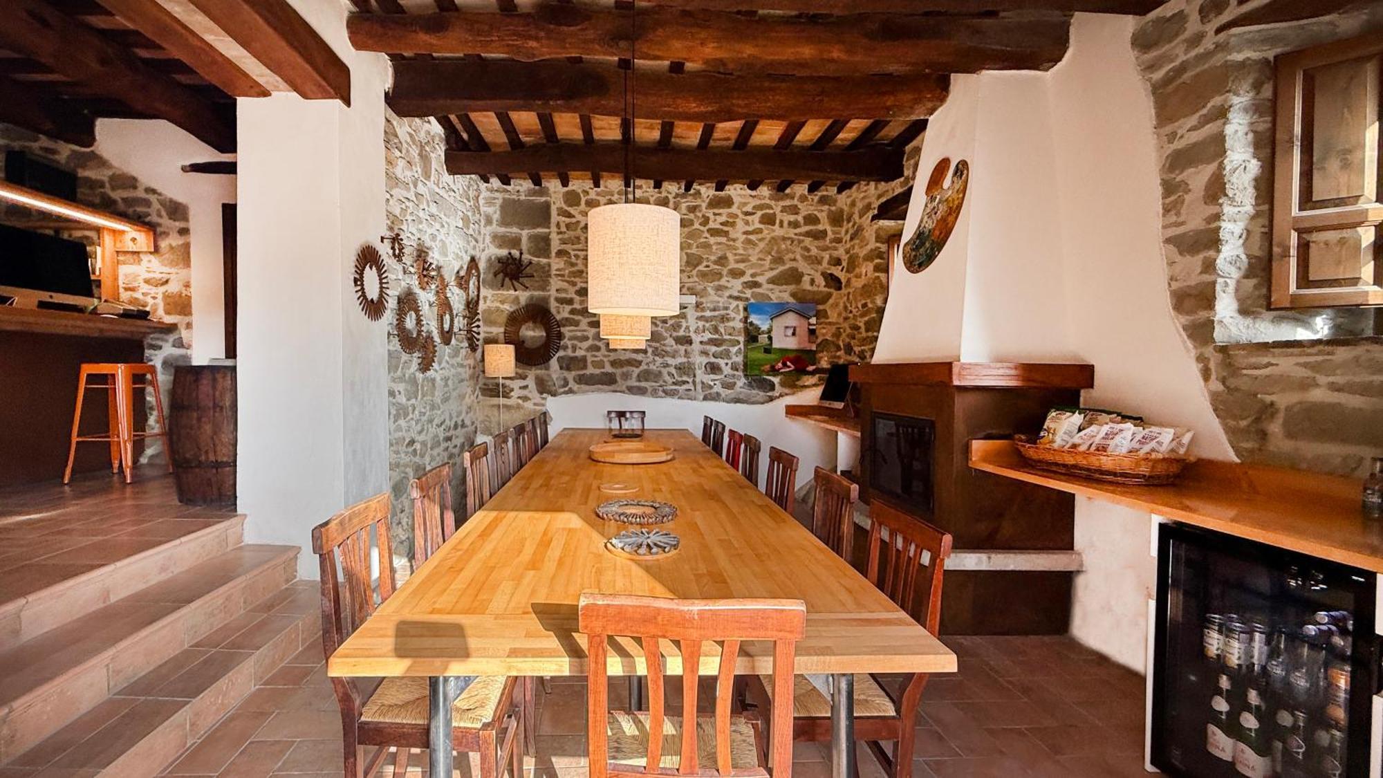 Bio Agriturismo Il Vigno Caprese Michelangelo Exterior photo